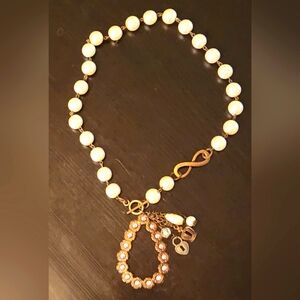 Beautiful choker necklace